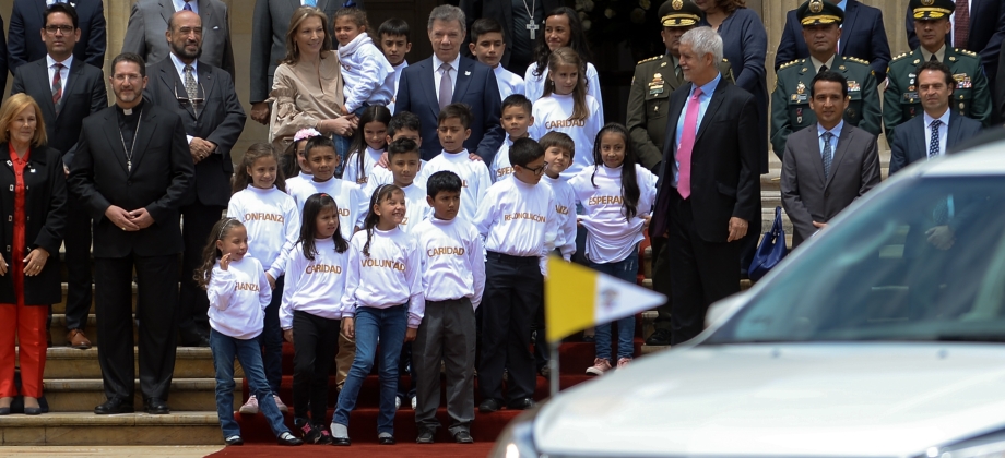 El Embajador de Colombia ante la Santa Sede participó en el lanzamiento de la visita del Papa a Colombia
